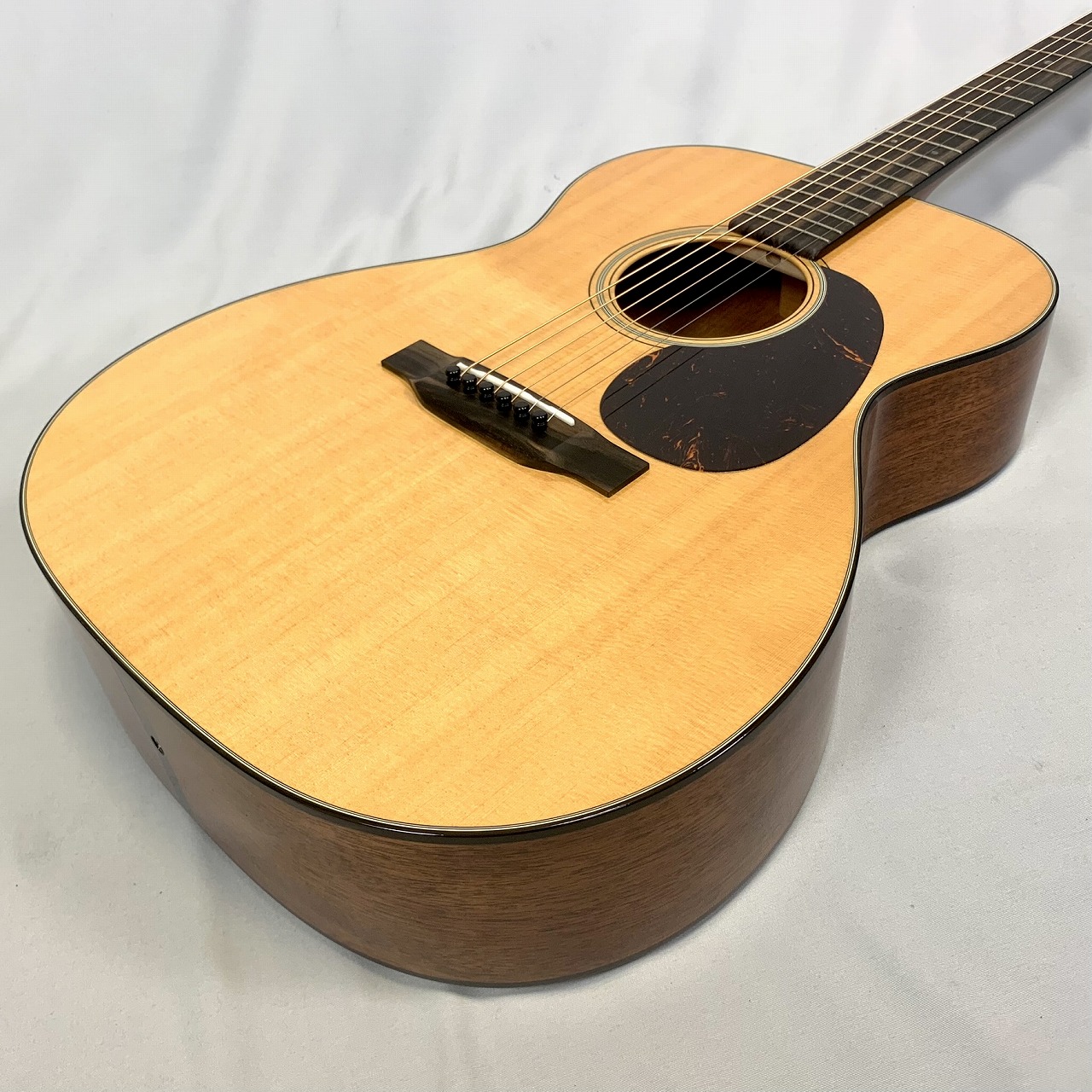 Martin000-18Standardマーチンアコースティックギターフォークギターナチュラルトリプルオースタンダード