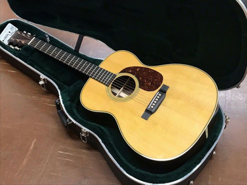 Martin000-28Standardマーチンアコースティックギタートリプルオー