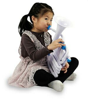 NUVOjHornWhite／Pinkホワイトピンクプラスチック管楽器【ヌーボJホーン】