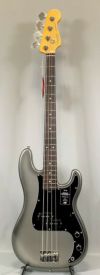 FenderAmericanProfessionalIIPrecisionBass&#174;Mercuryフェンダーエレキベースアメリカンプロフェッショナルシルバープレシジョンベース