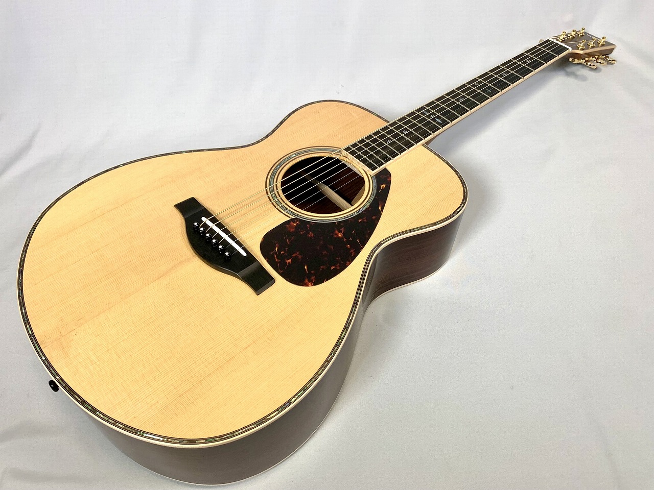 YAMAHA LS36 ARE 