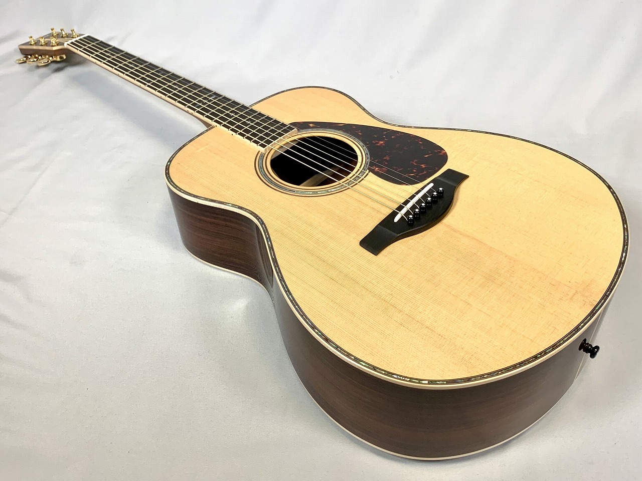 YAMAHA LS36 ARE 