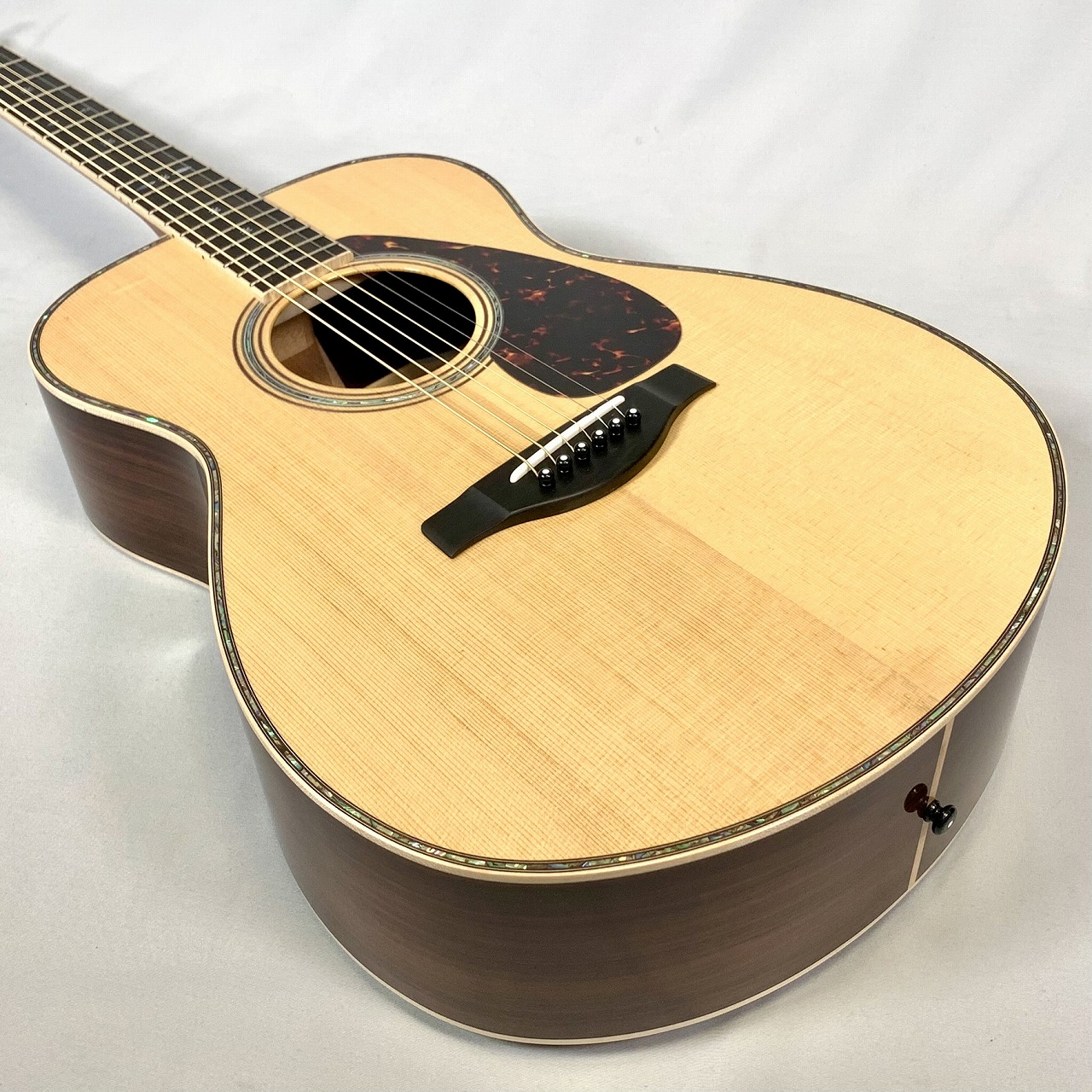 YAMAHA LS36 ARE 
