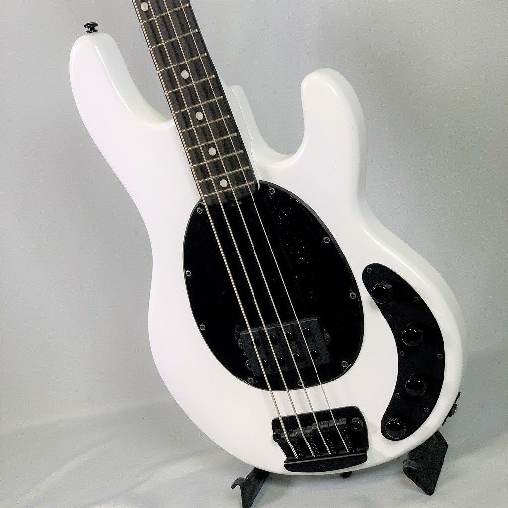 MUSICMANStingRay4StealthPearlミューシックマンホワイトエレキベースアクティブエボニー