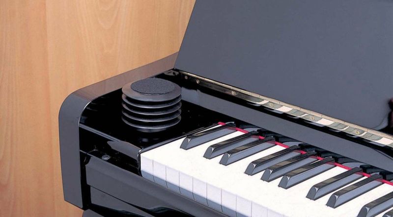 ピアノ蓋開閉補助具 MMRKまもるくん指を守る アップライトピアノ専用※こちらの商品はお取り寄せとなります。在庫確認後ご連絡します。 | JEUGIA