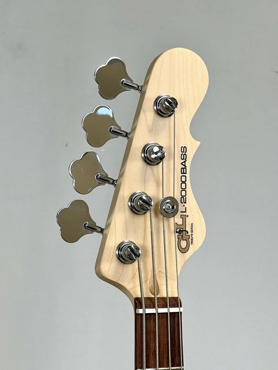 G&L TRIBUTE SERIES L-2000&#8482; 3-Tone Sunburst【店頭展示特価品】