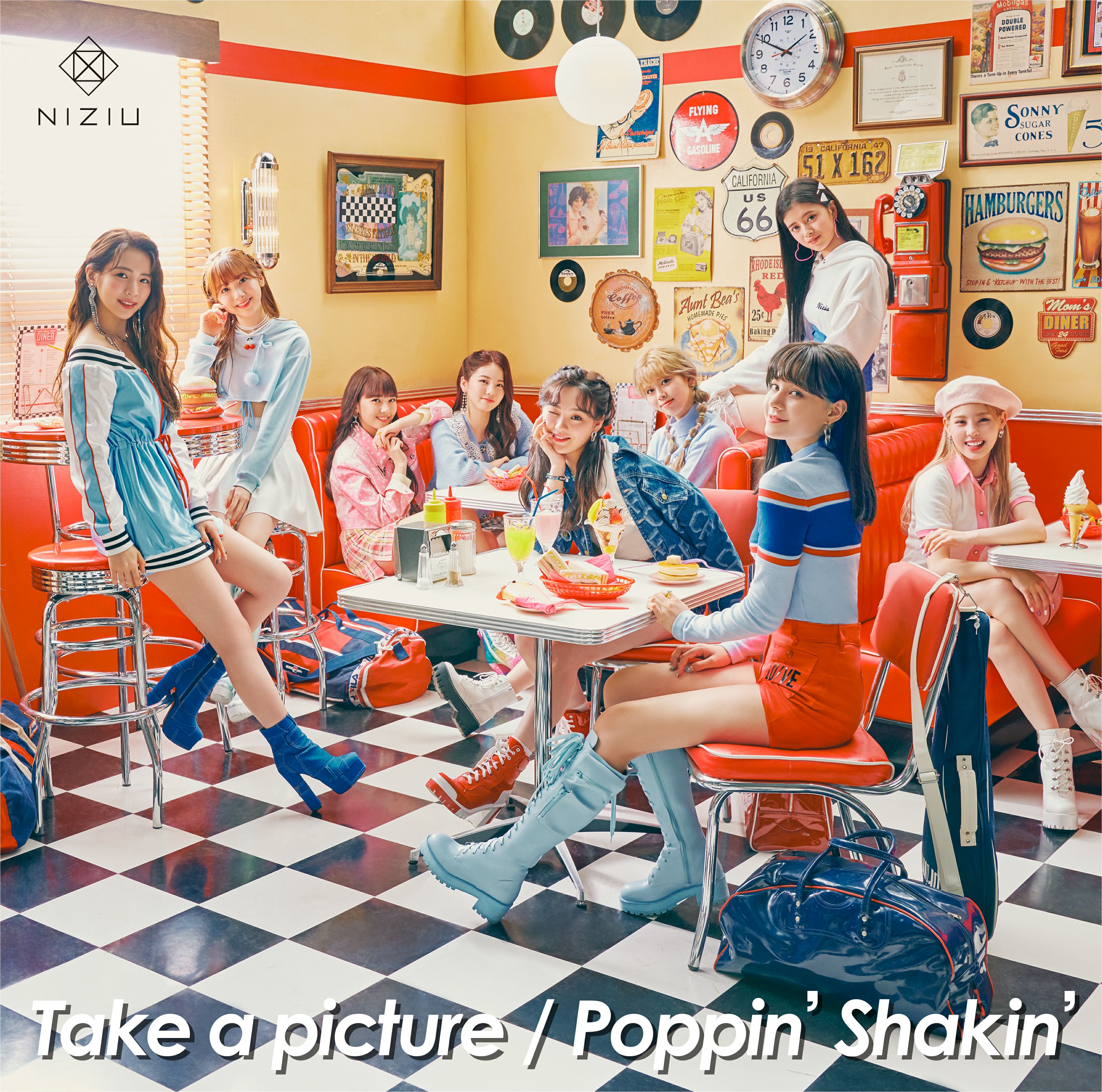 NiziU「Takeapicture／Poppin'Shakin'」（CD初回生産限定盤B）【草津エイスクエア店】