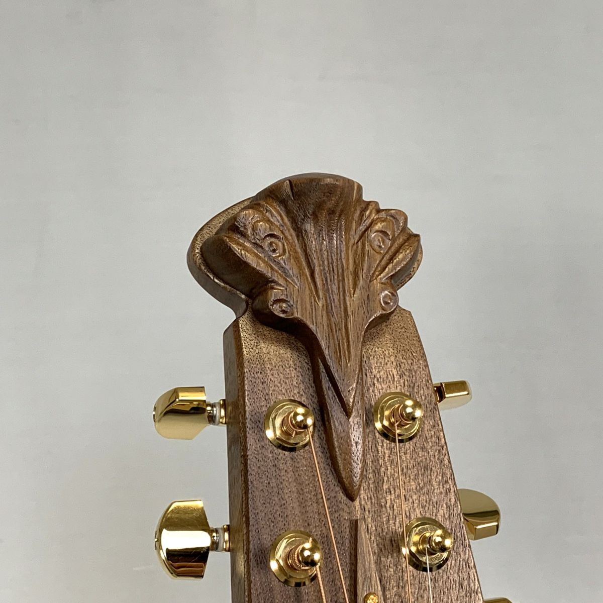 OvationAdamasE-AcousticGuitar1687GTDeepNon-CutawayReverseBlueBurstオベーションアダマスエレアコリバースブルーバースト