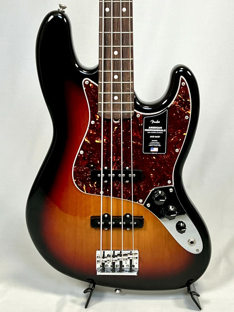 Fender American Professional II Jazz Bass® Rosewood Fingerboard 3-Color Sunburstボディ表