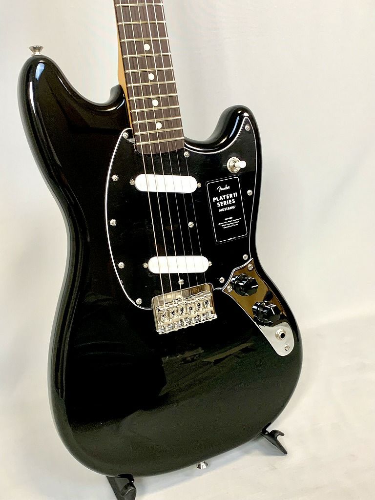 FenderPlayerIIMustang®BlackRosewoodFingerboardフェンダープレイヤー2ムスタングブラック【StageGuitar】エレキギター黒