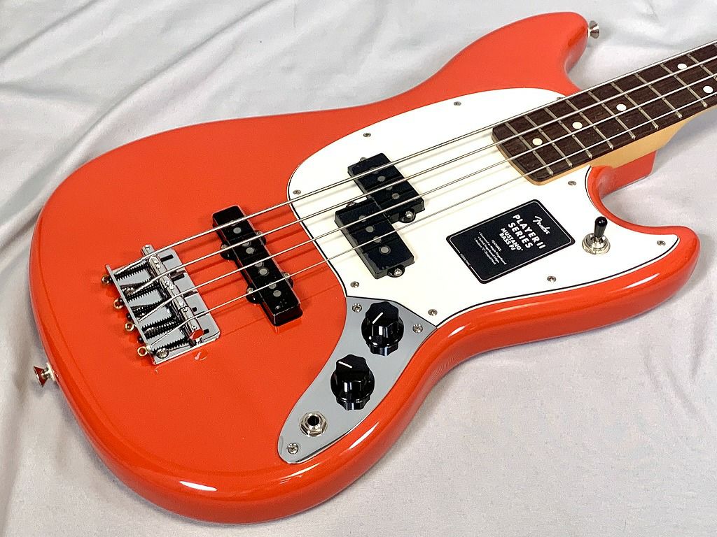 Limited Stock】Fender Player II Mustang® Bass PJ Coral Red  