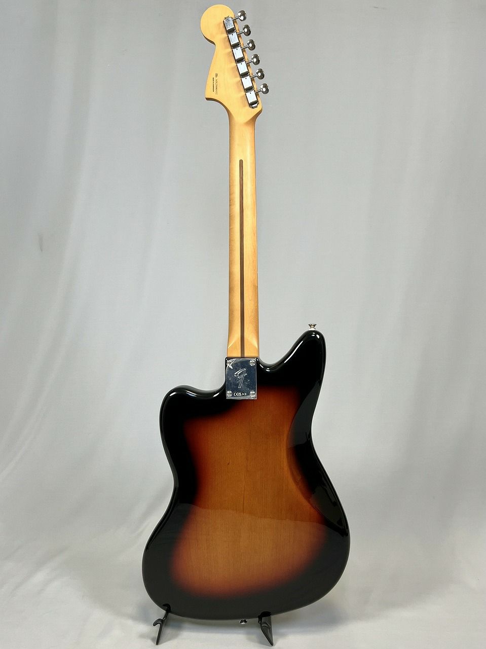 Fender Player II Jaguar 3 Color Sunburst裏