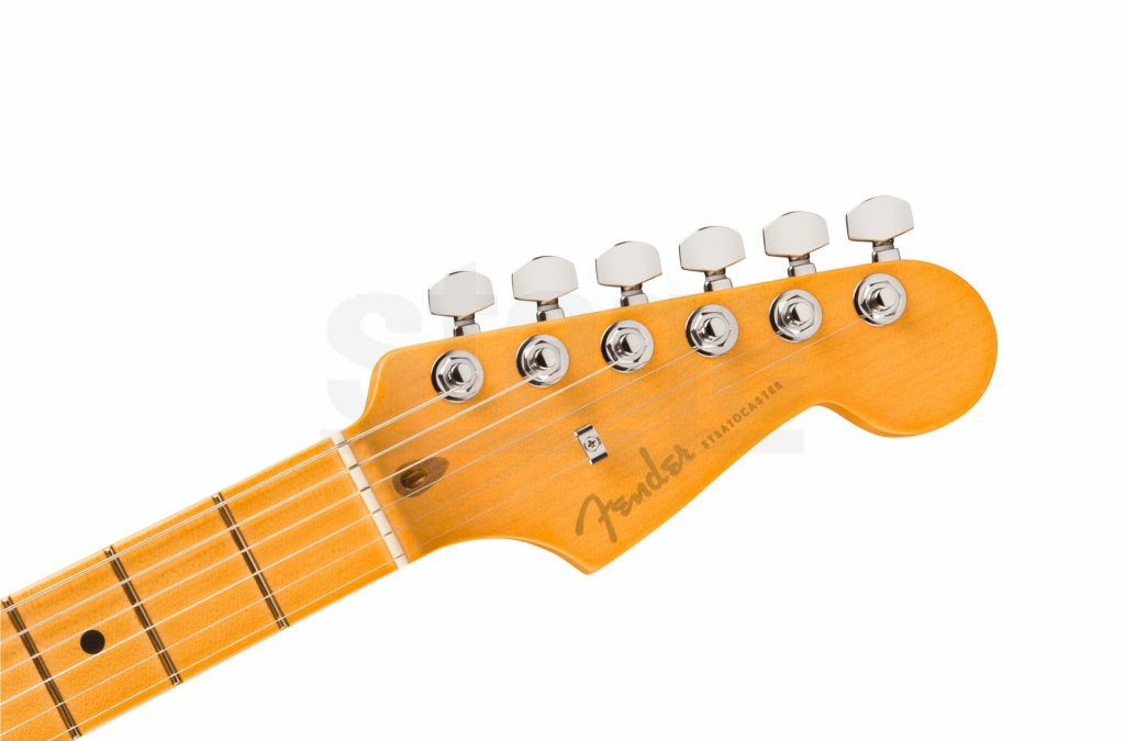 FenderAmericanUltraIIStratocaster#174;,MapleFingerboard,SinisterRed