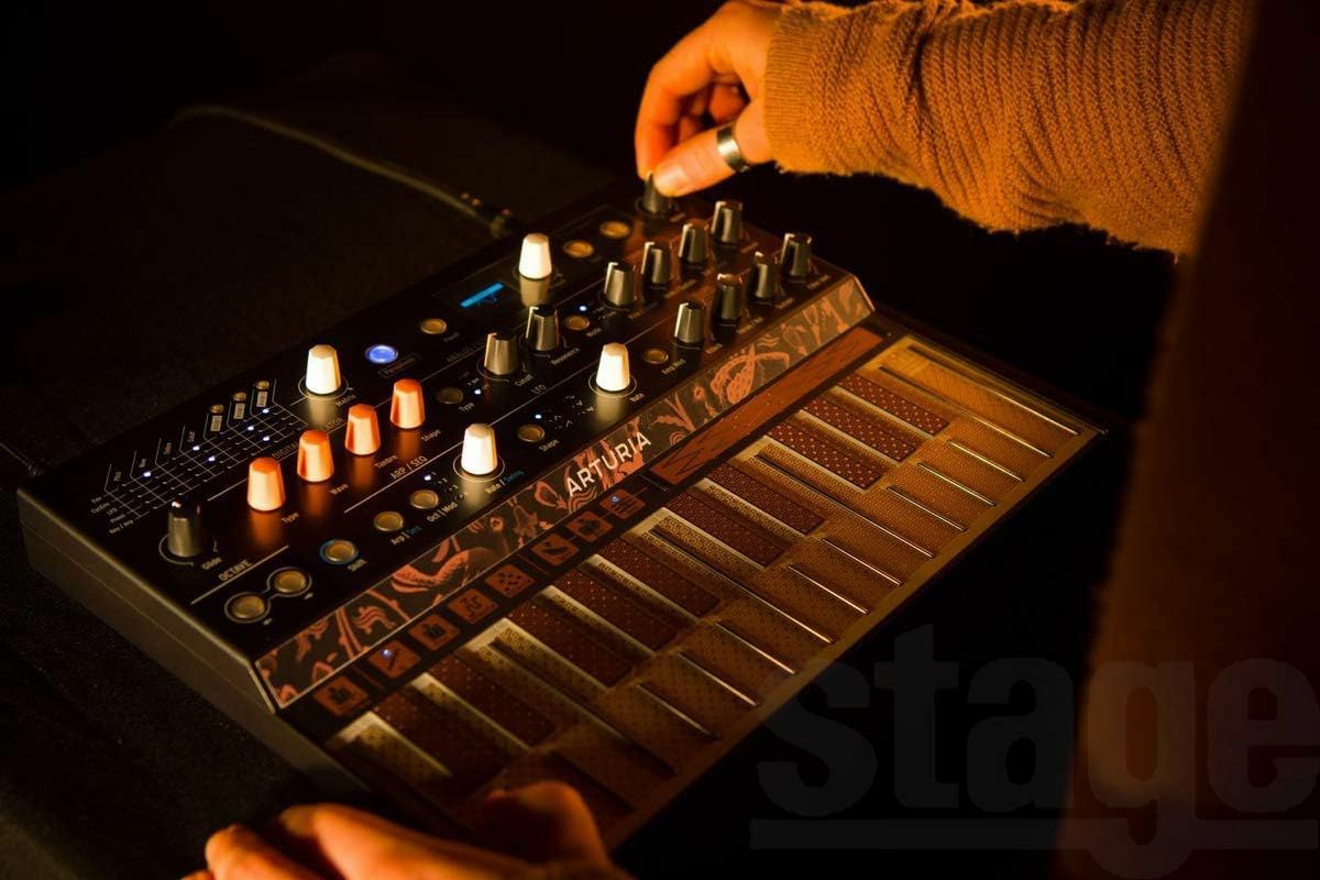 ARTURIA MicroFreakアートリア マイクロフリーク ハイブリッドシンセサイザー【Stage Synthesizer】 小型 25鍵