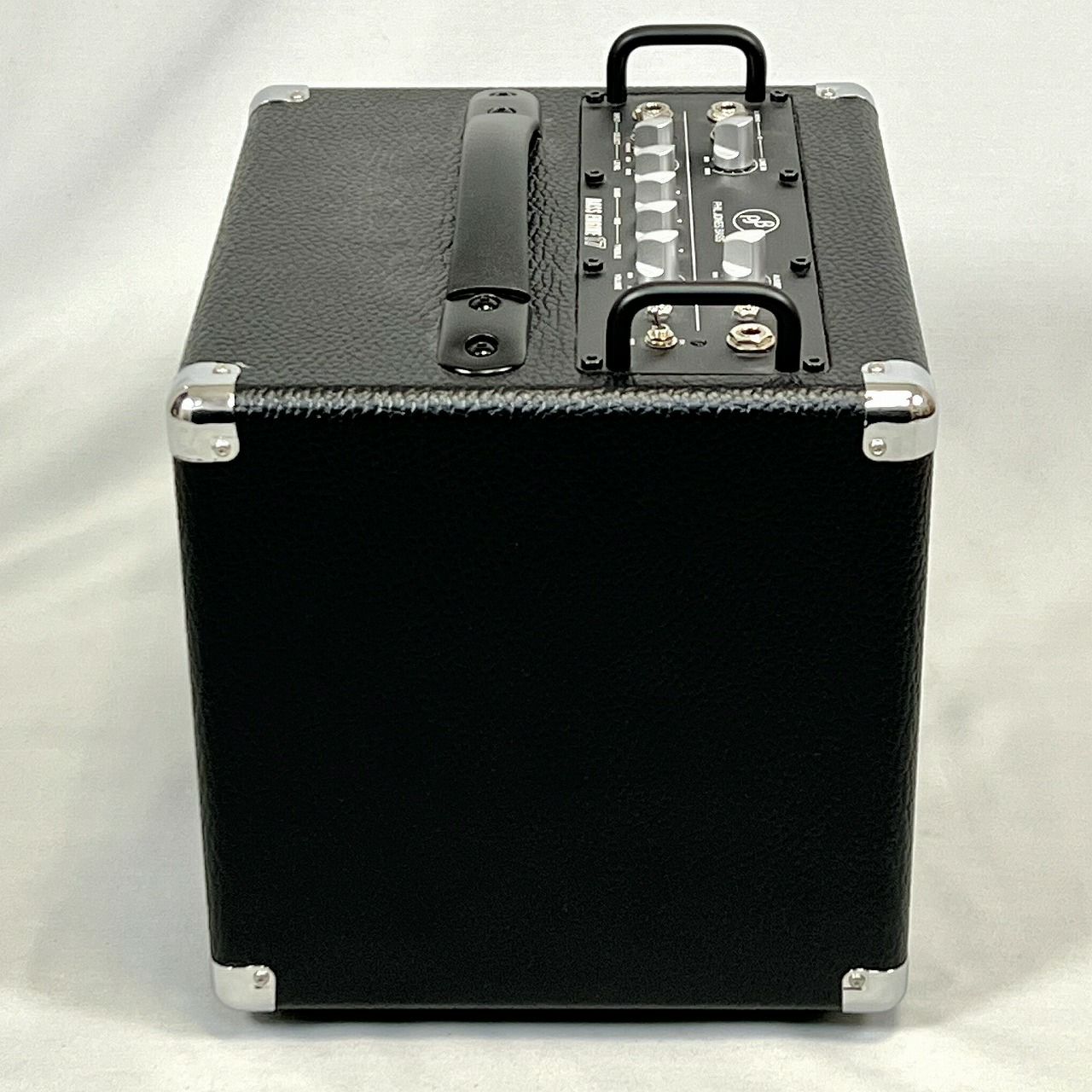 PHIL JONES BASS Bass Engine 17 Black【店頭展示特価品】