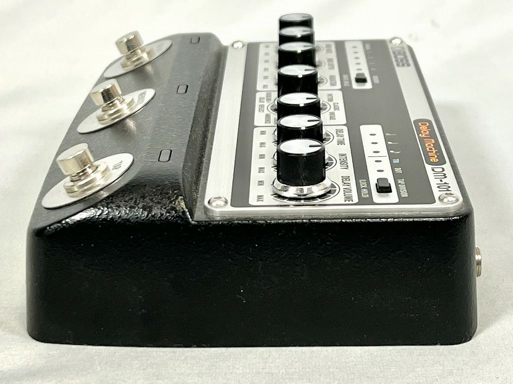 BOSS DM-101 Delay Machine【店頭展示特価】