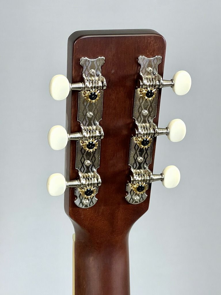 Gretsch Jim Dandy™ Concert LTD, Solid Top, Walnut Fingerboard, Heritage Burst