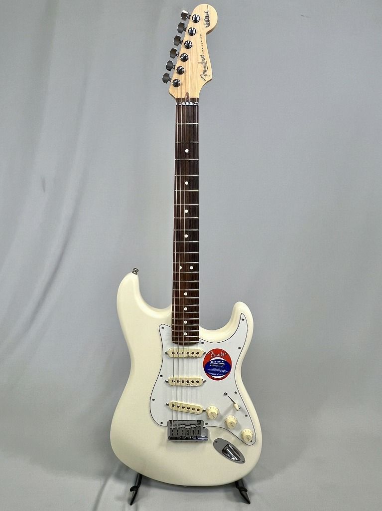 Fender Jeff Beck Stratocaster®, Rosewood Fingerboard, Olympic White