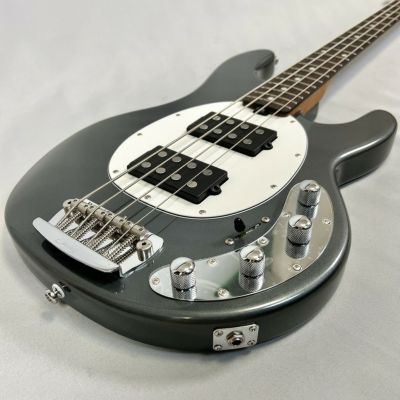 MUSIC MAN StingRay 4 Stealth Pearlミューシックマン ホワイト
