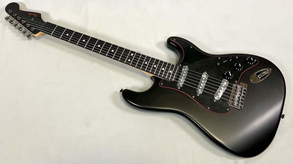  Fender Made in Japan Limited Hybrid II Stratocaster®, Noir, Rosewood Fingerboard, Black