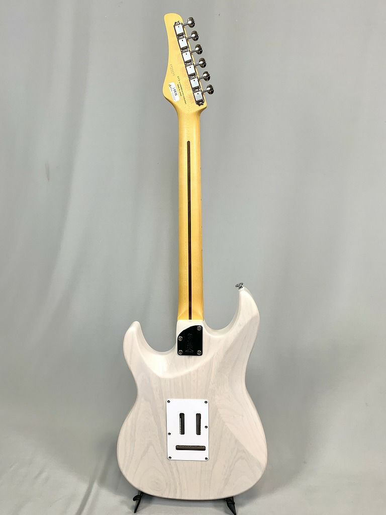 FGN EOS3-ASH-M/WB (White Blonde)