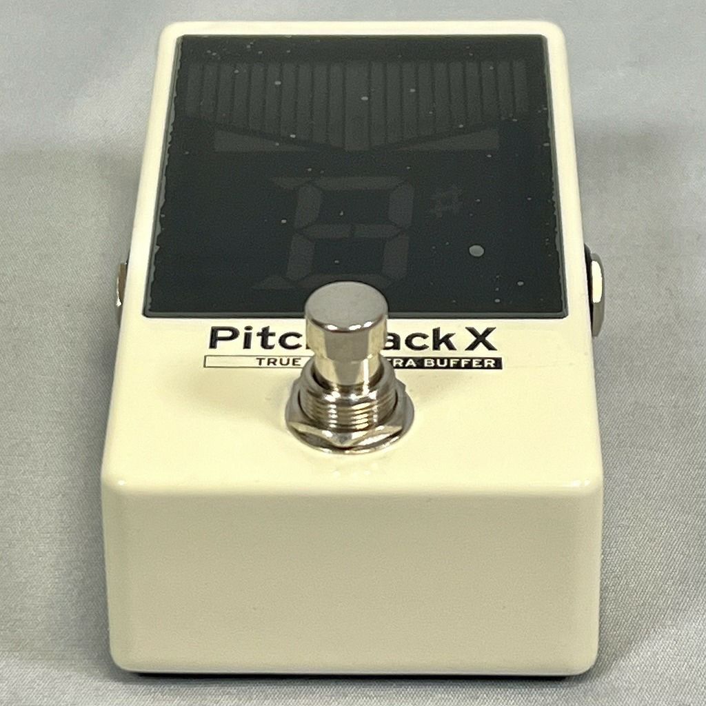 KORG Pitchblack X Cream(PB-X CR) 底面から