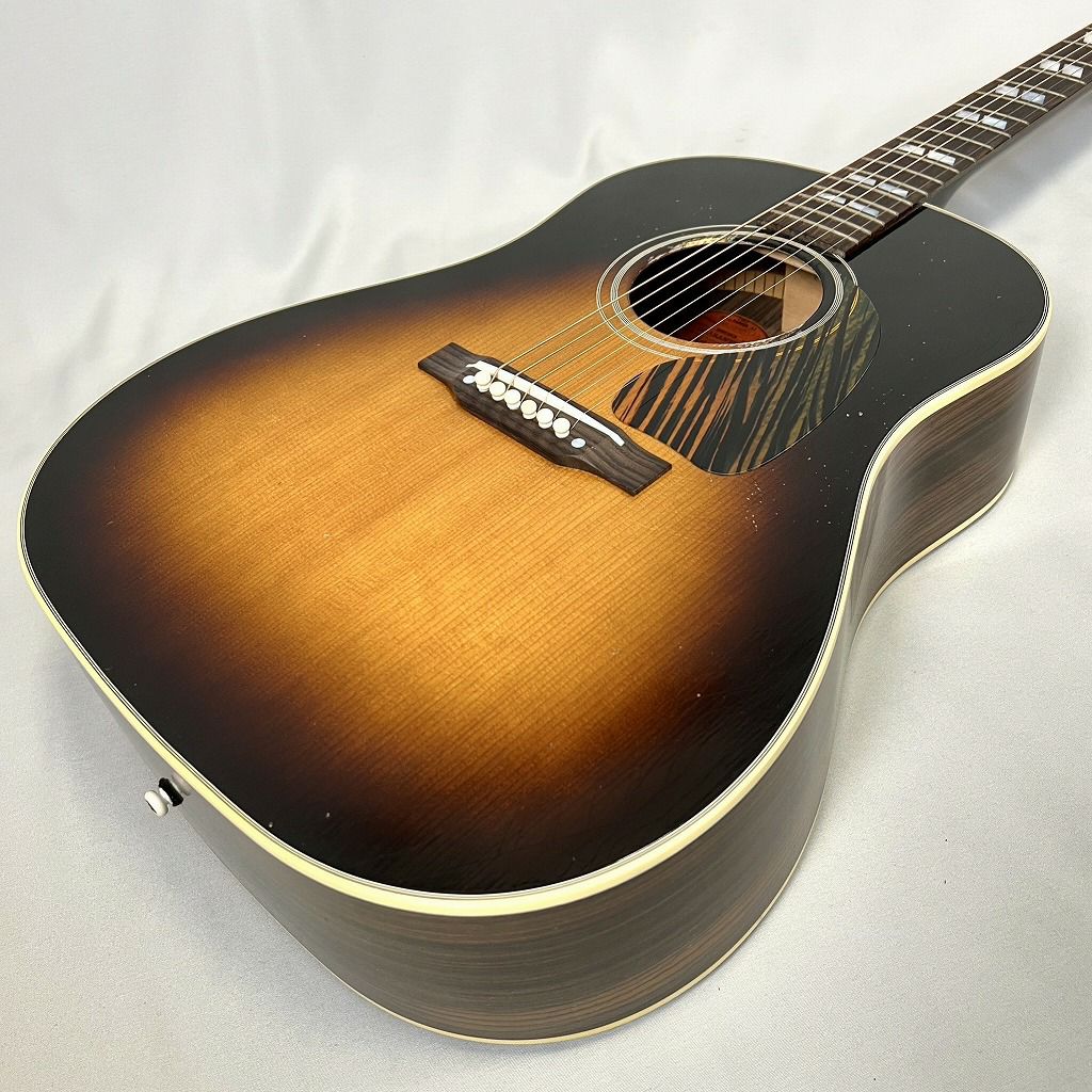 GibsonCustomShopMurphyLab1942BannerSouthernJumbo右側面から