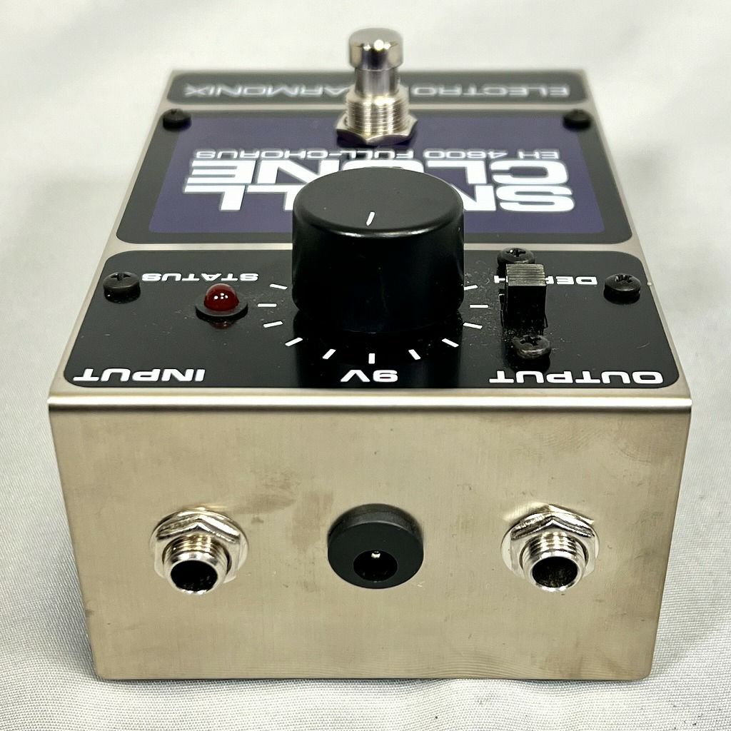 electro-harmonix Small Clone上から
