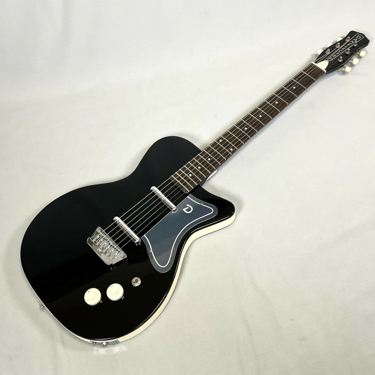 DANELECTRO ’57 GUITAR JADE LIMO BLACK
