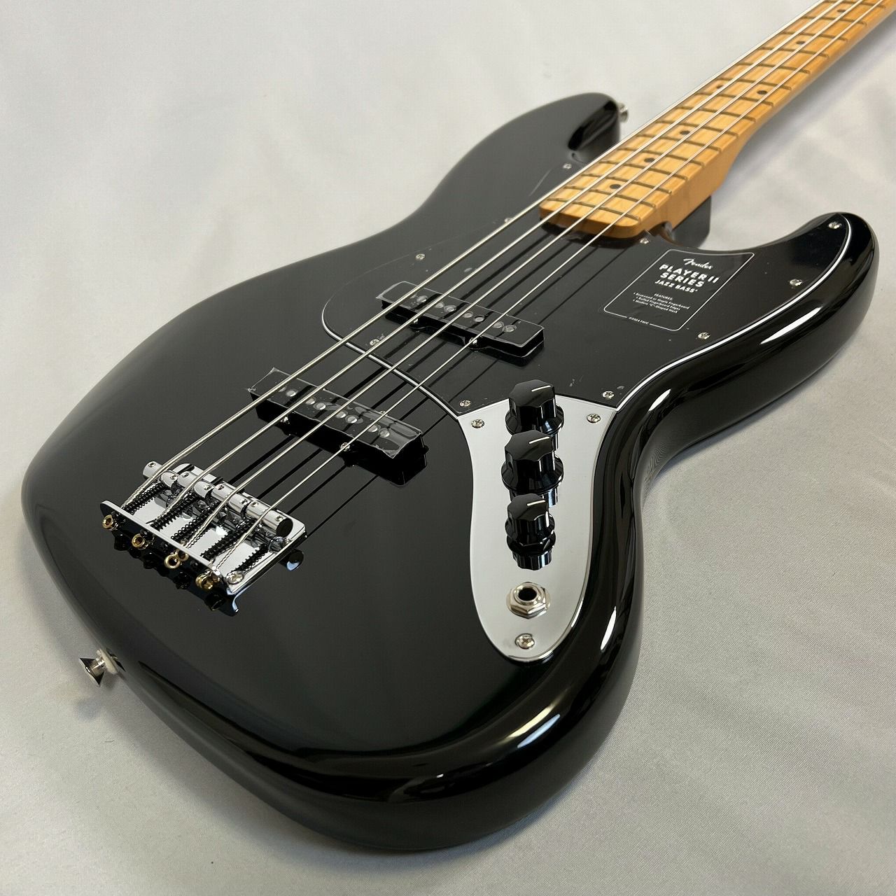 Fender Player II Jazz Bass®, Maple Fingerboard, Black
