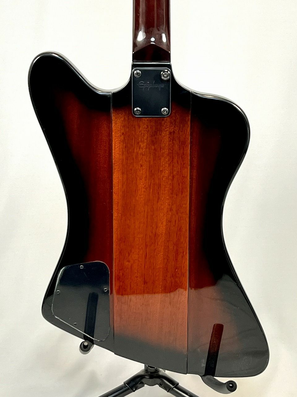 Epiphone Thunderbird IV Reverse VSEpiphone Thunderbird IV Reverse VSボディ裏