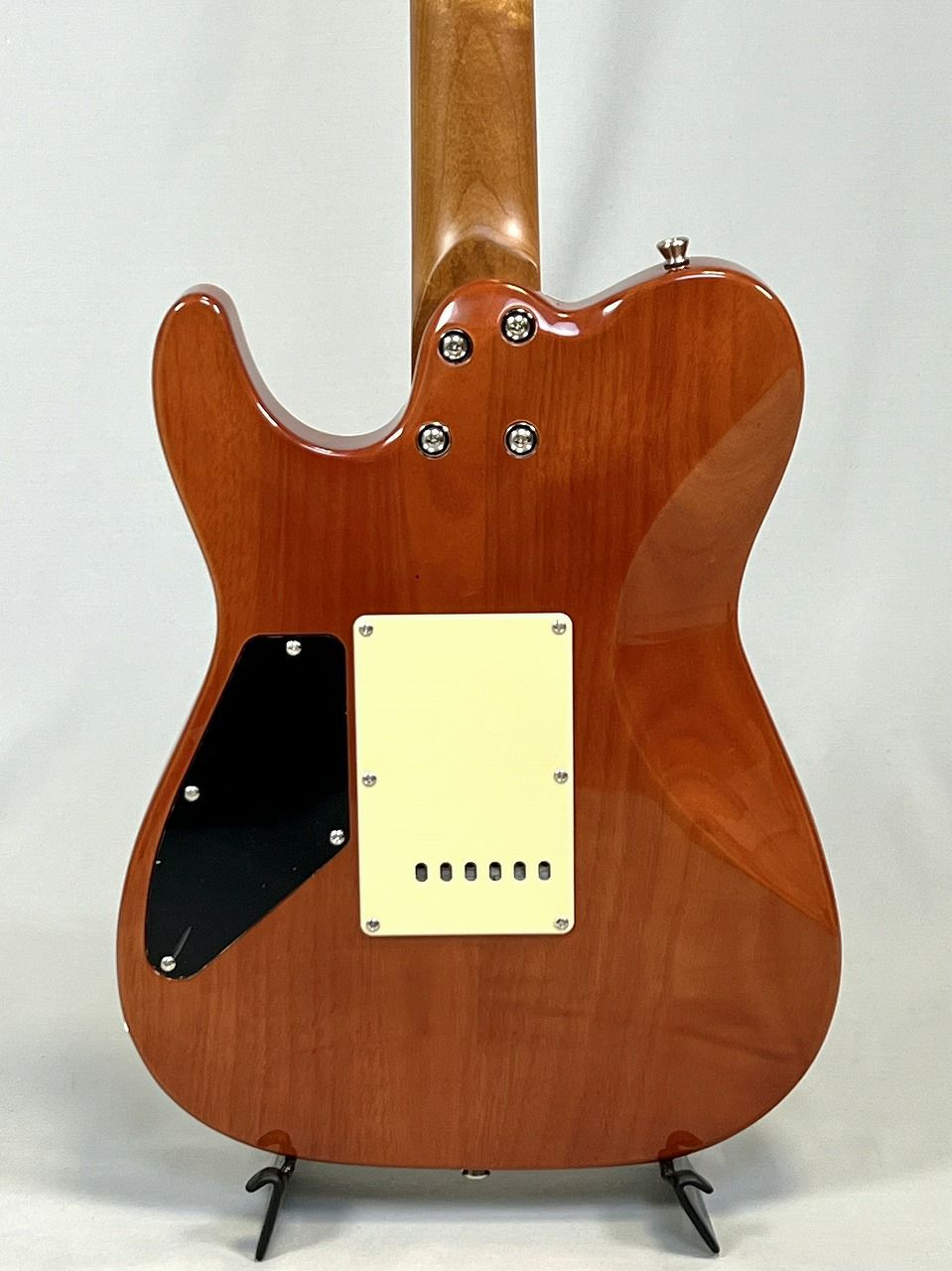 Bacchus TAC24AD-FMH RSM/M BLU-B (Blue Burst)ボディ裏