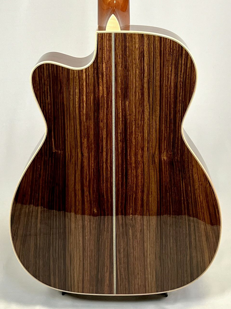 ASTURIASSOLOHERRINGBONEボディ裏