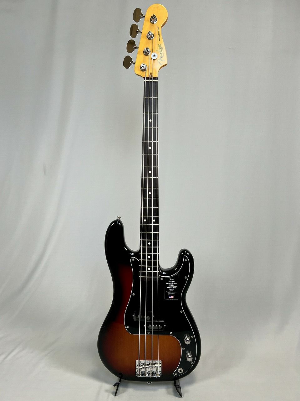 Fender American Professional Classic Precision Bass®, Rosewood Fingerboard, 3-Color Sunburst表