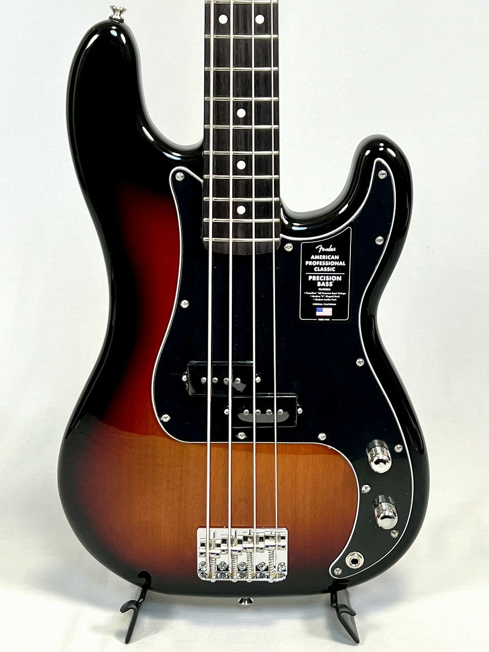 Fender American Professional Classic Precision Bass®, Rosewood Fingerboard, 3-Color Sunburstボディ表